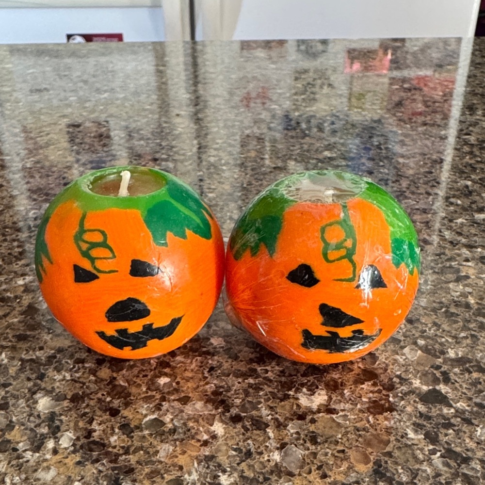 2 NEW Pumpkin Candle Halloween Jack-O-Lantern Set